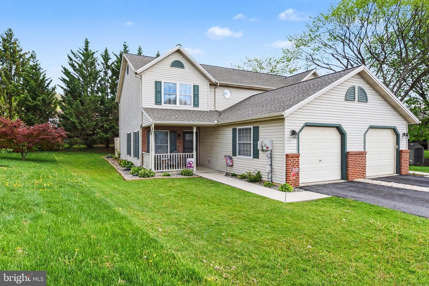 59 Westwood Court photo 2