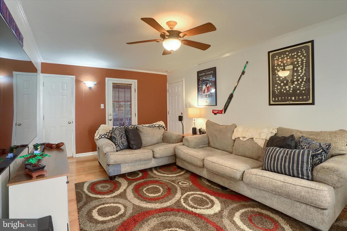 437 Appletree Road photo 16