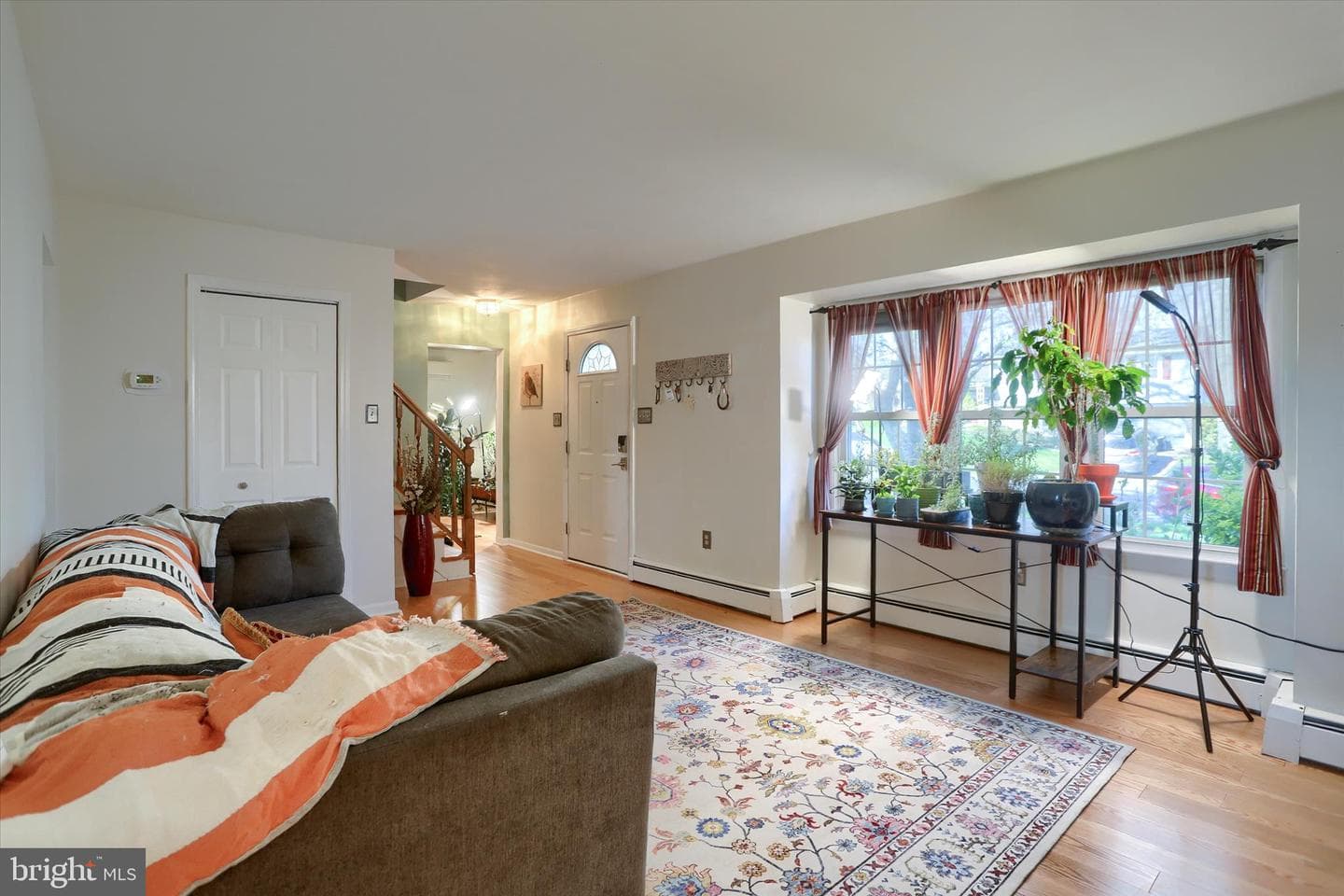 437 Appletree Road photo 6