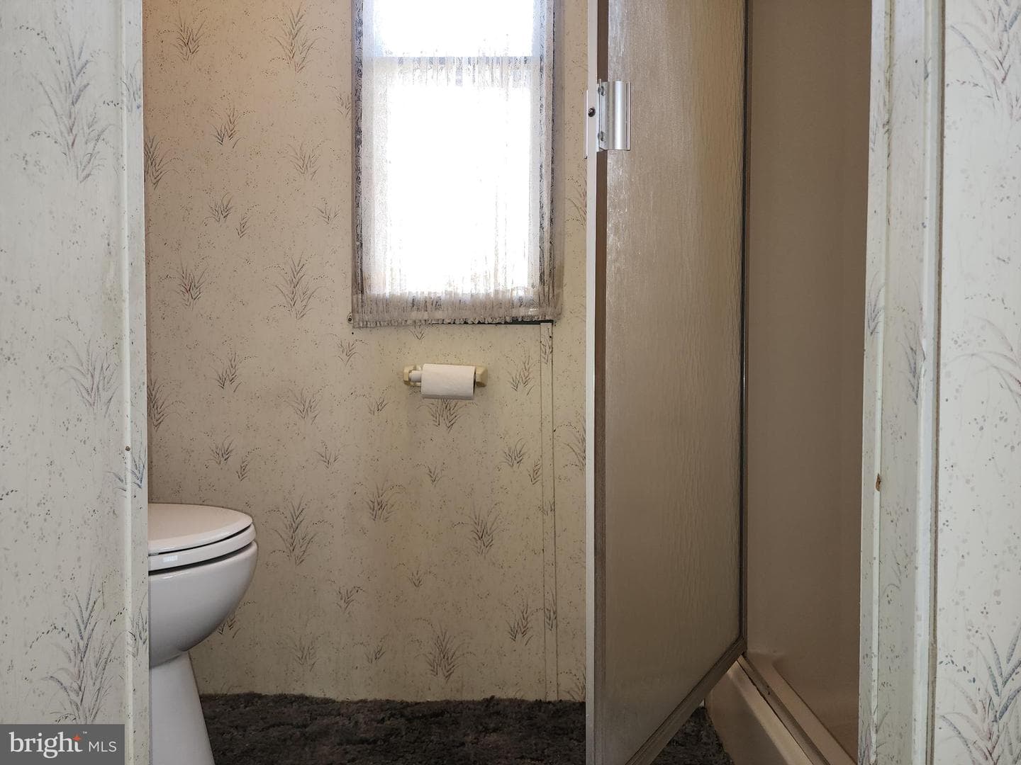 109 Neil Road photo 33