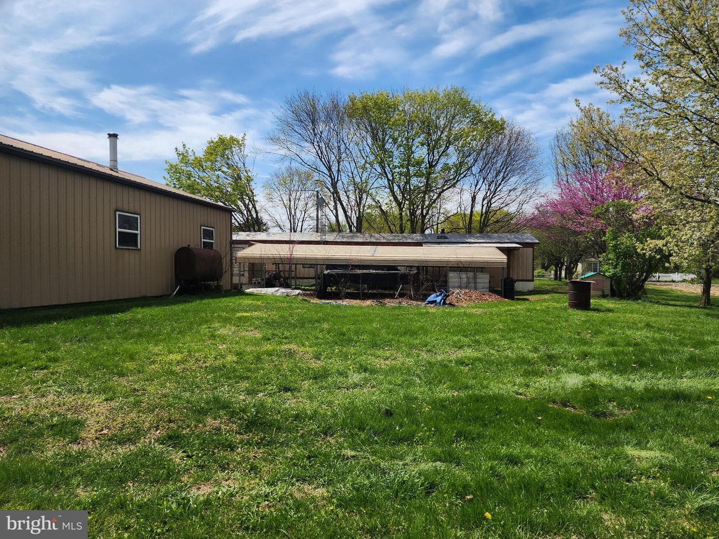 109 Neil Road photo 48