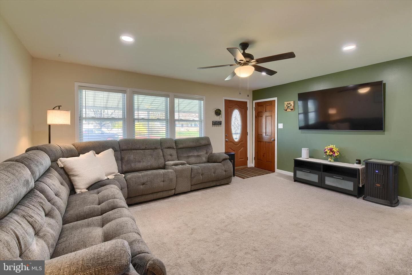 5202 Royal Drive photo 7