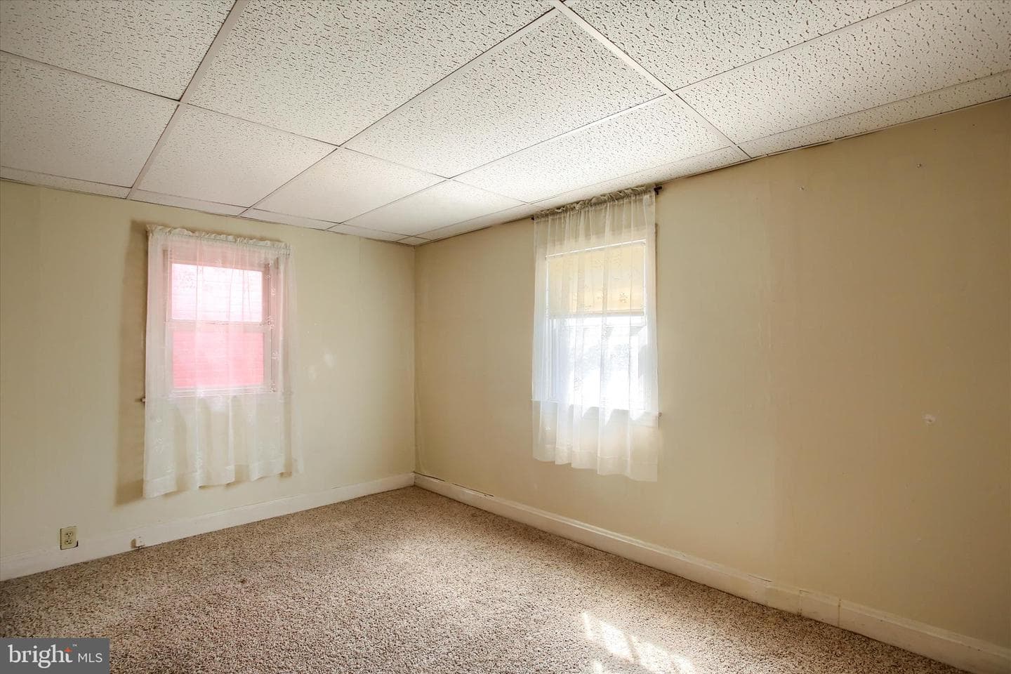 430 N East Street photo 23