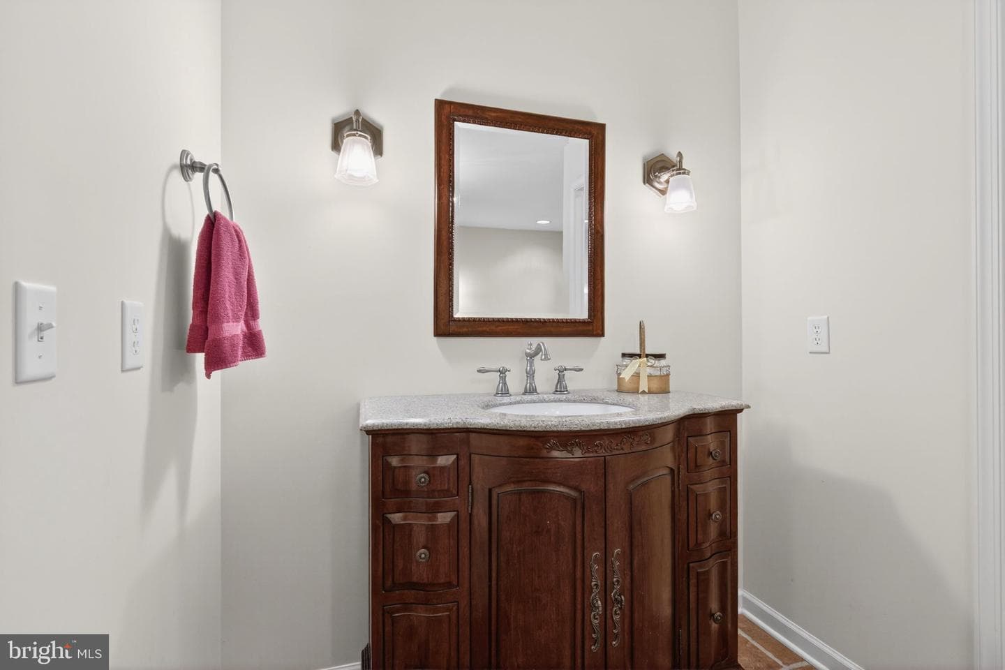 5140 Jennifer Circle photo 18
