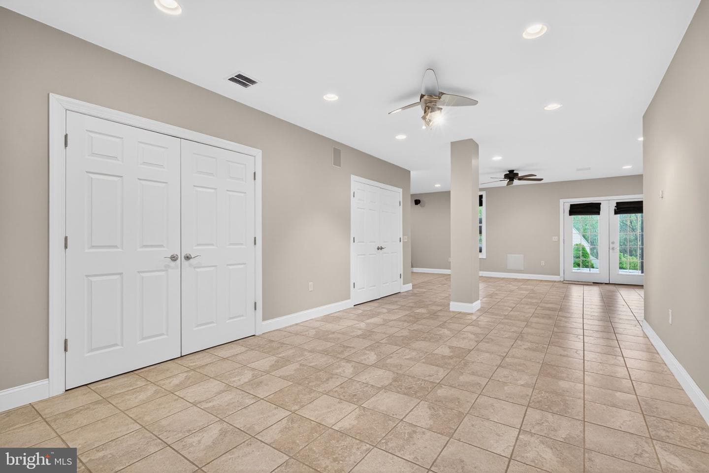 5140 Jennifer Circle photo 28