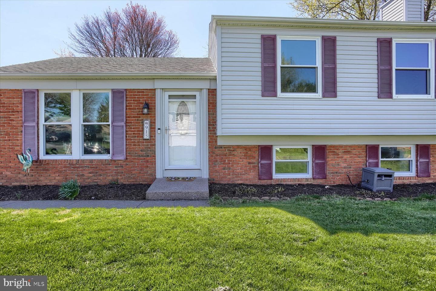 915 Derbyshire Avenue photo 6