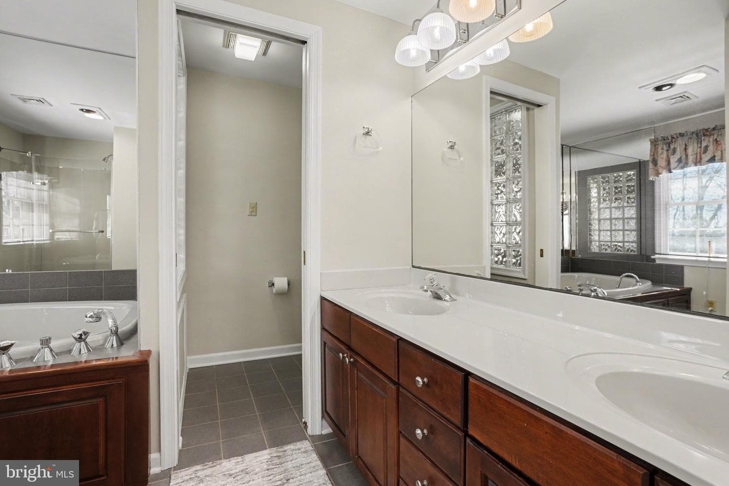 5016 Woodbox Lane photo 24