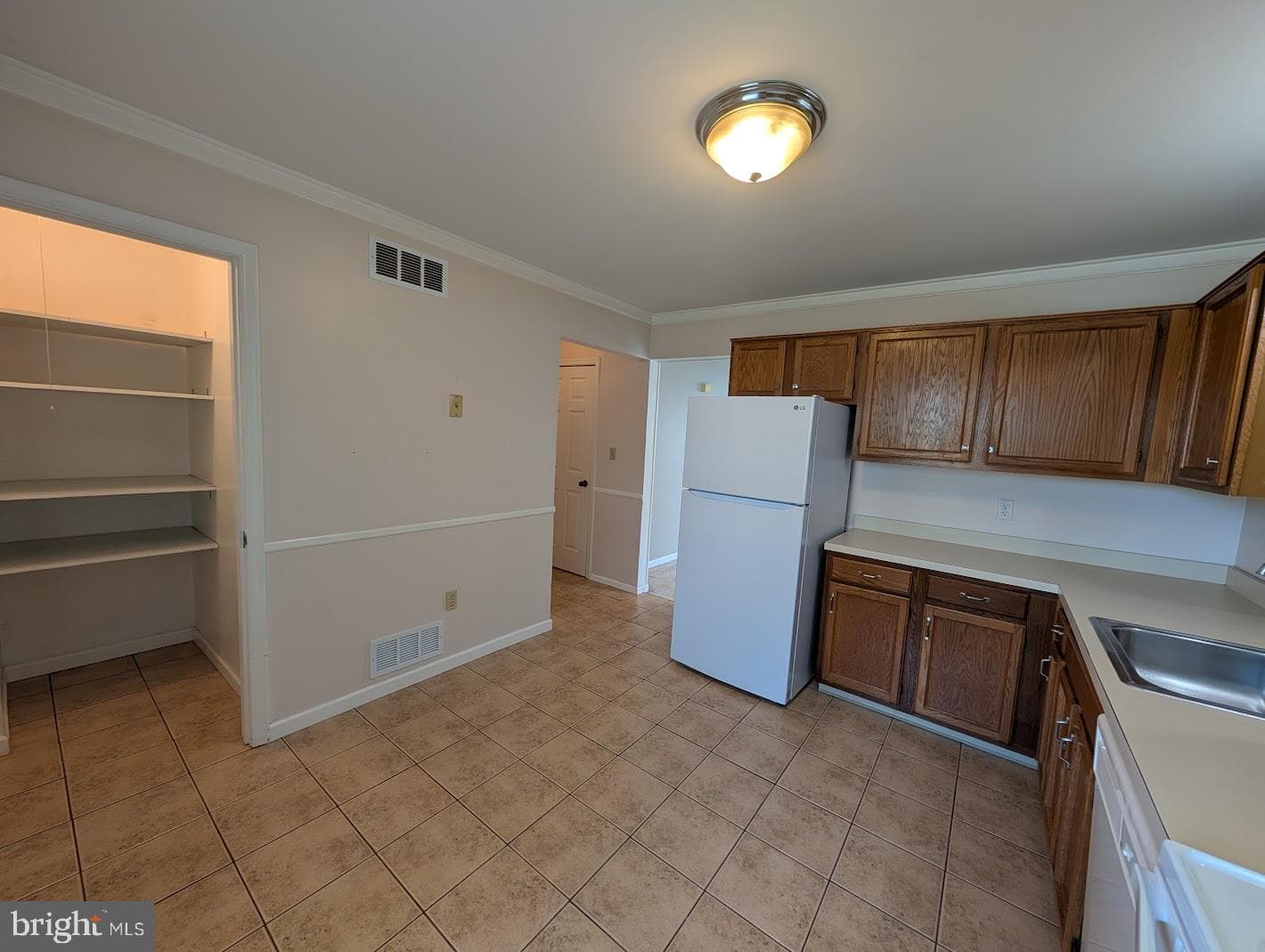 859 Old Silver Spring Road photo 25