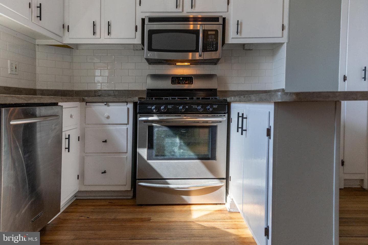 202 Walnut Street photo 12