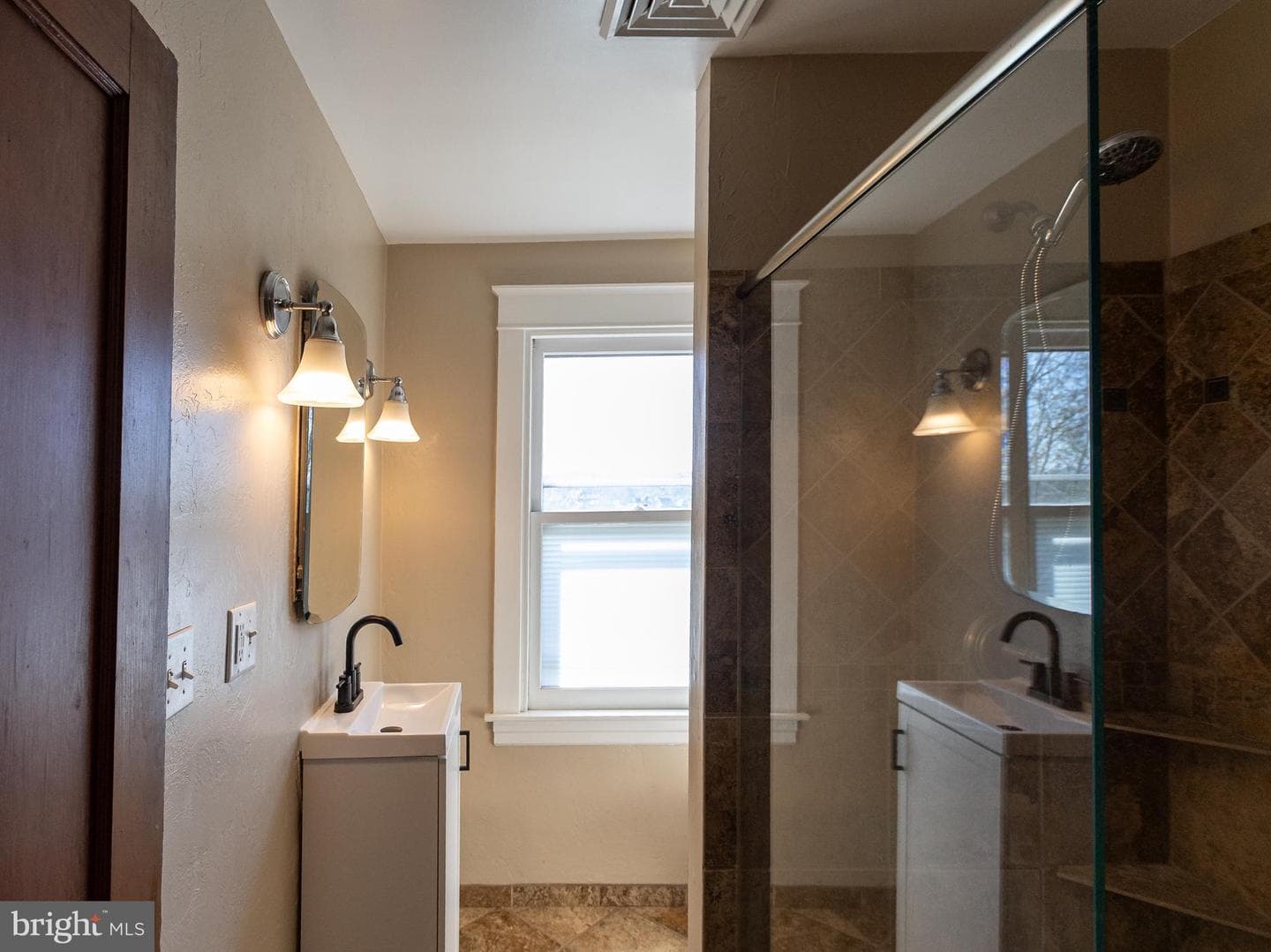 202 Walnut Street photo 15