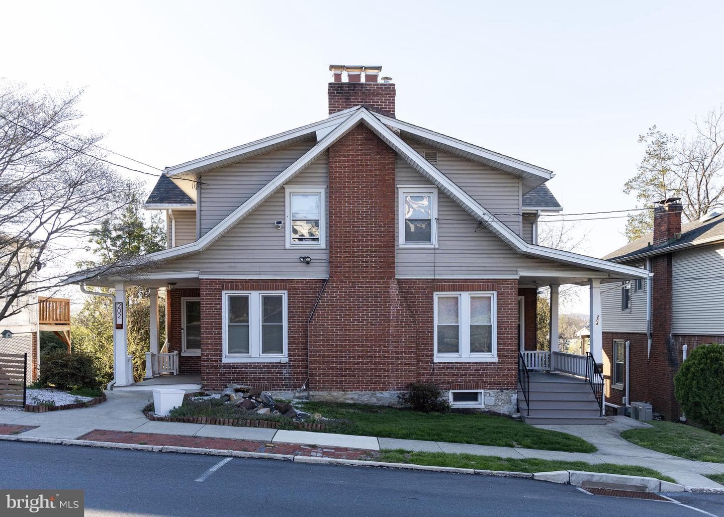 202 Walnut Street photo 3
