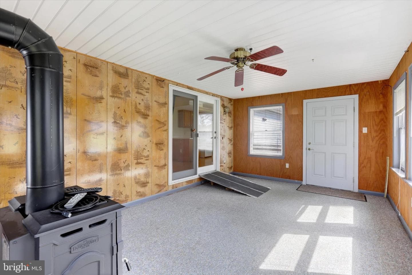 8 Dogwood Drive photo 11