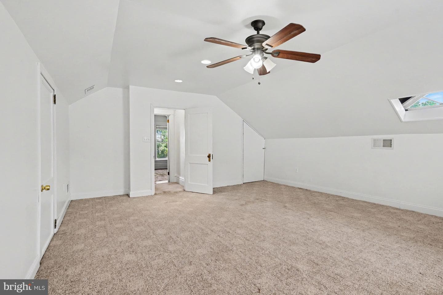 623 3rd Street photo 25