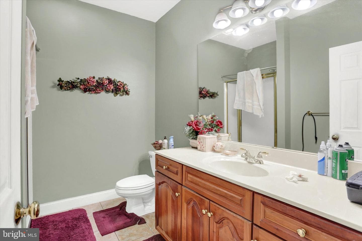 567 Lucinda Lane photo 15