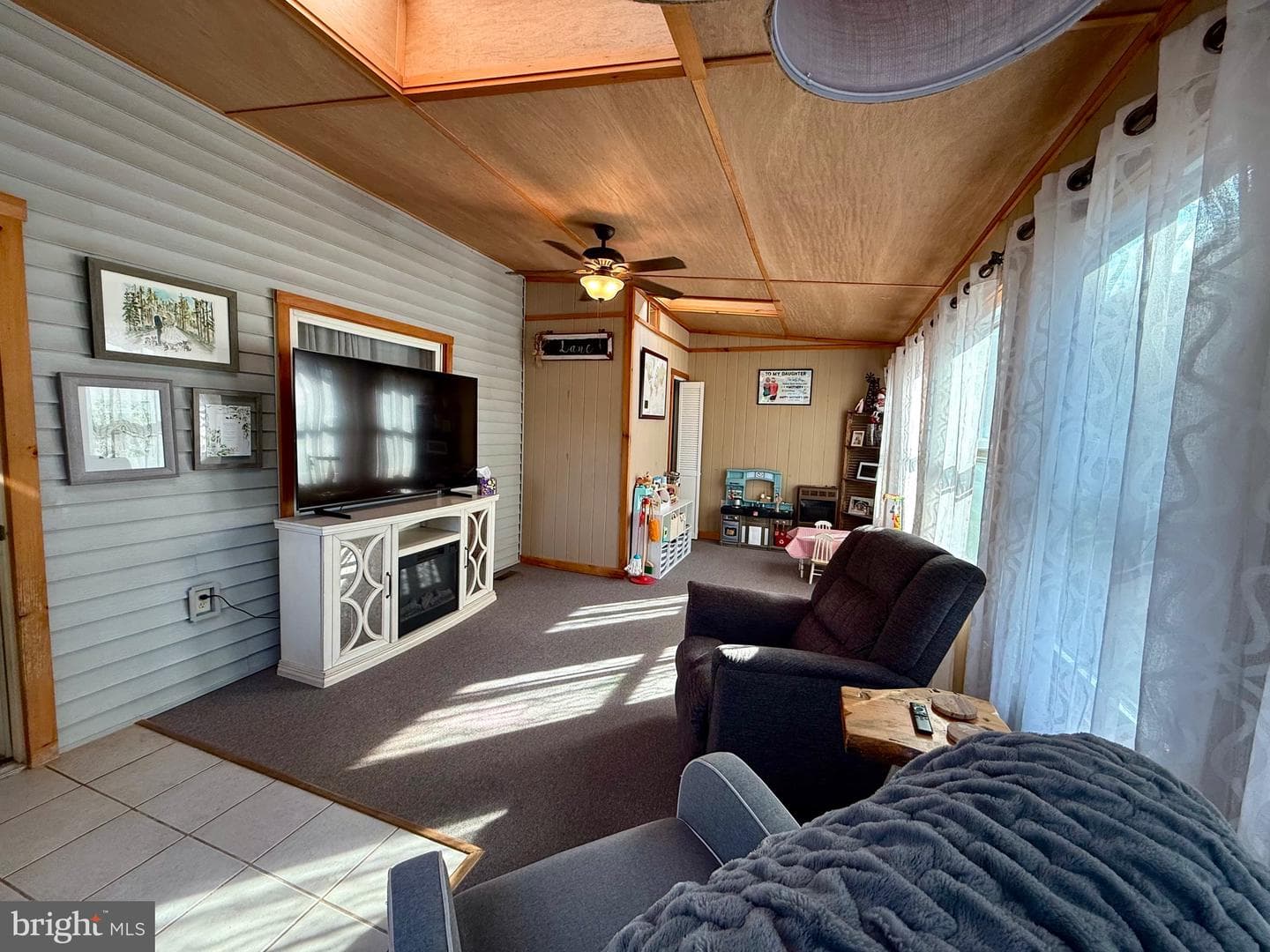 1294 Warwick Road photo 19