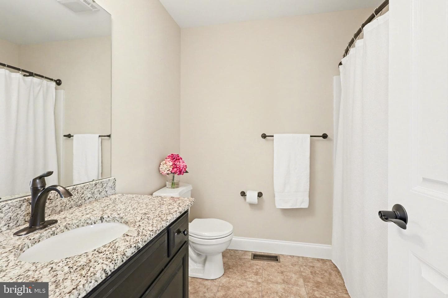 1405 Summit Way photo 36