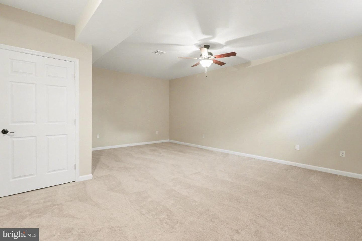1405 Summit Way photo 43