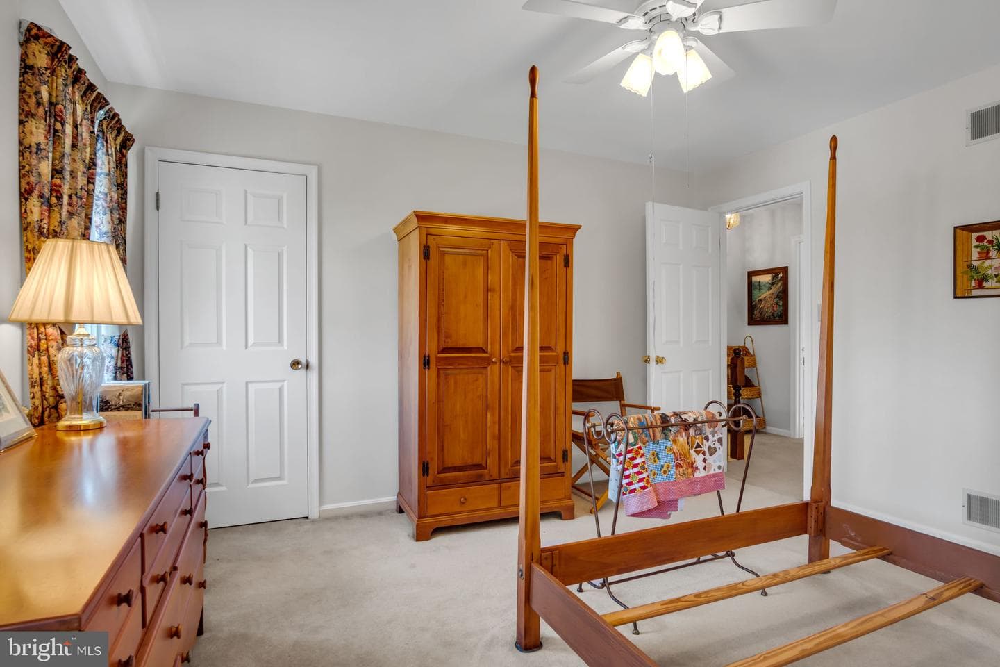 104 Ian Drive photo 16