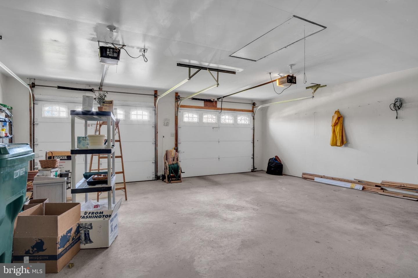 104 Ian Drive photo 32