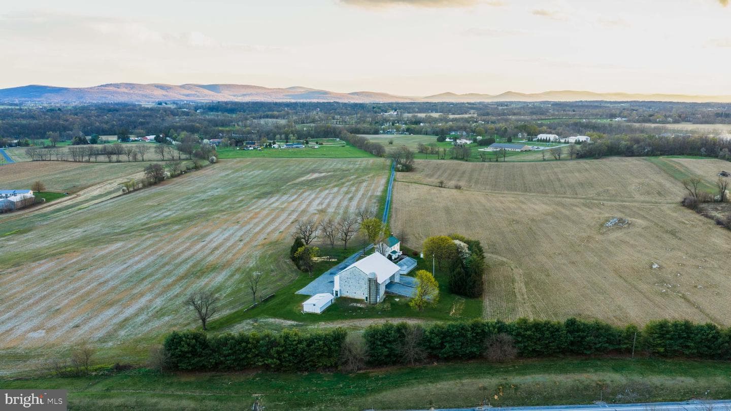 1122 W Trindle Road photo 55
