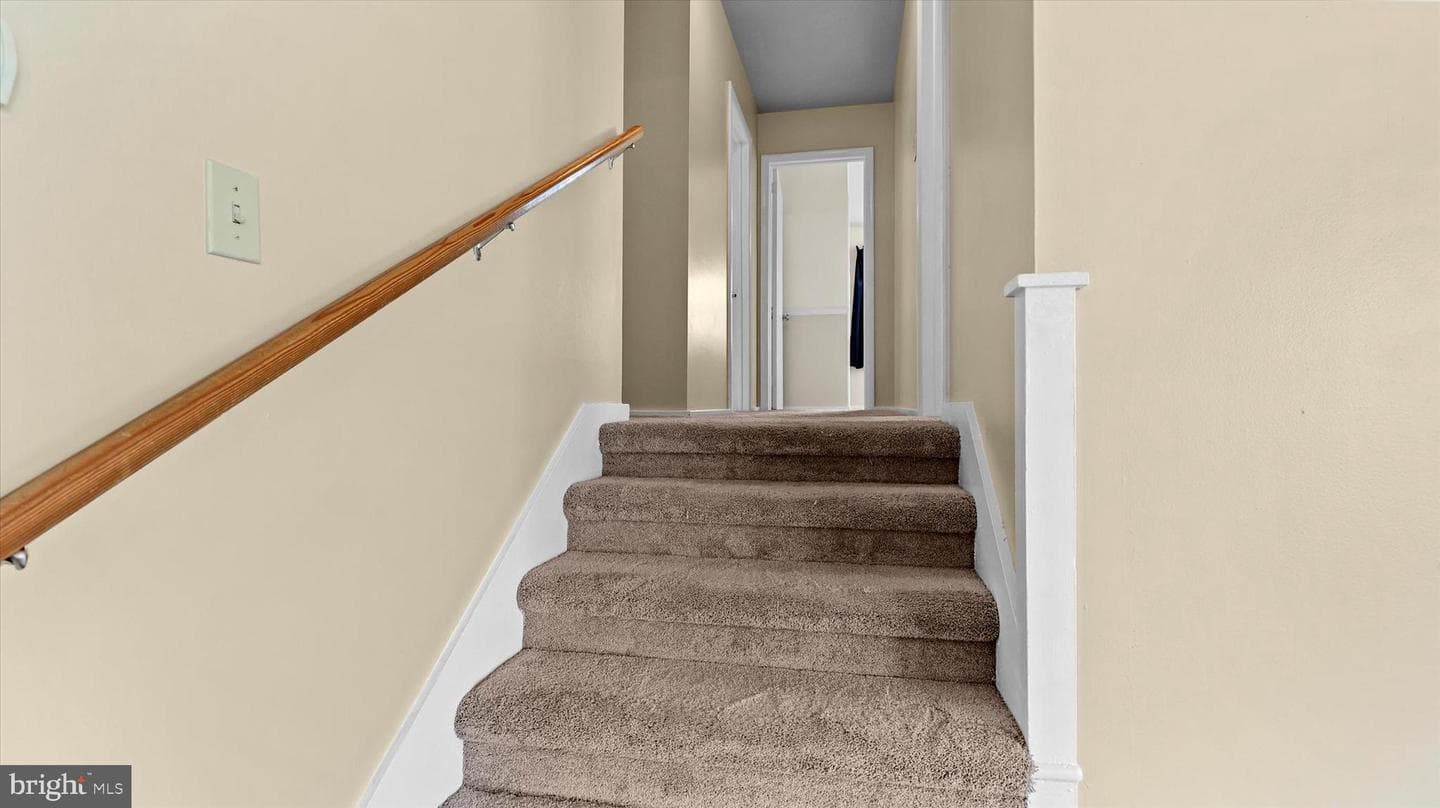 20 Kensington Drive photo 10