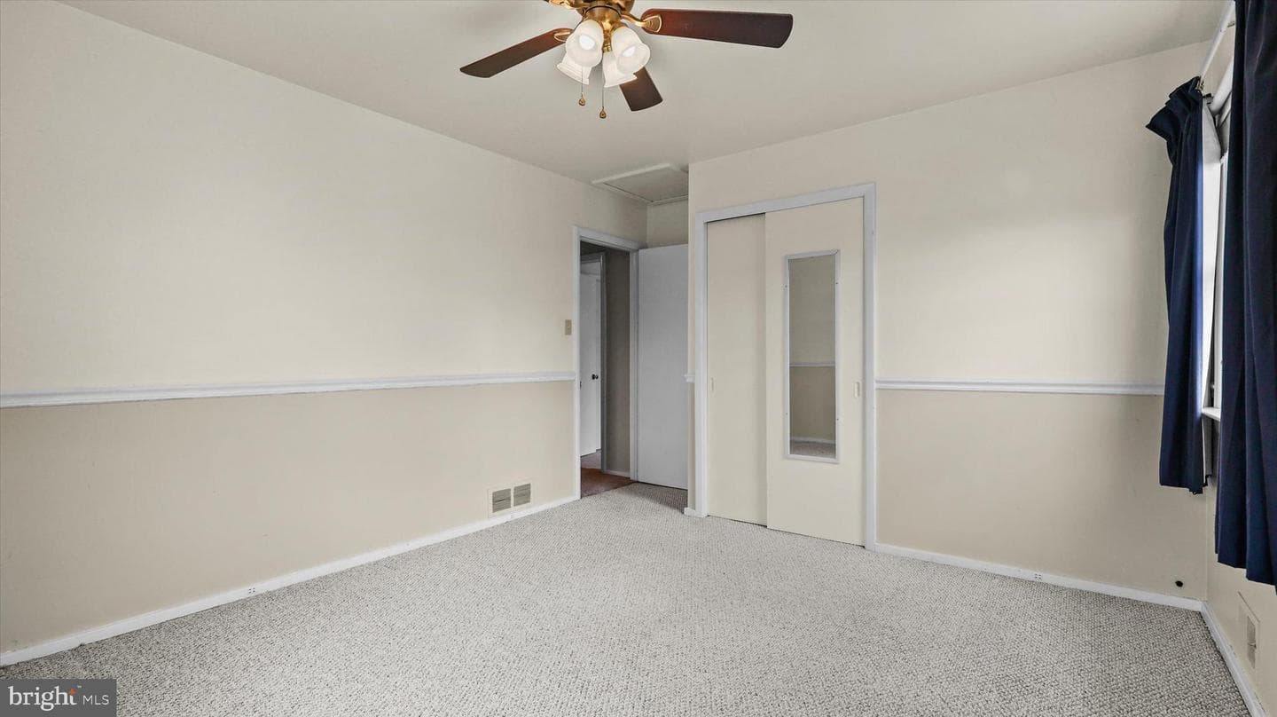 20 Kensington Drive photo 16