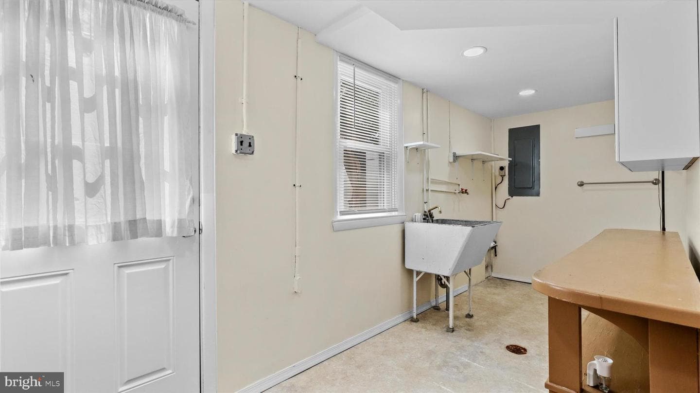 20 Kensington Drive photo 23