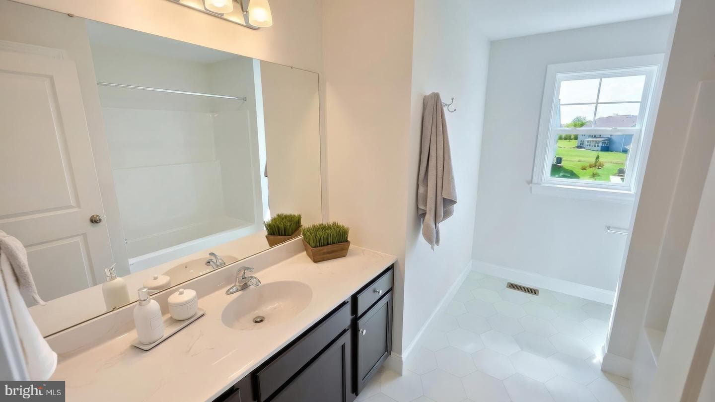 104 Devonshire Terrace photo 22