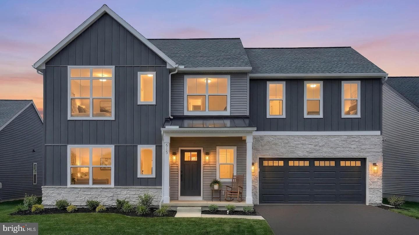 615 Estate Drive, Mechanicsburg
