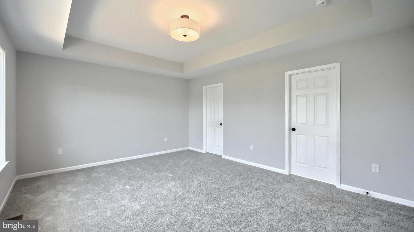 615 Estate Drive photo 23