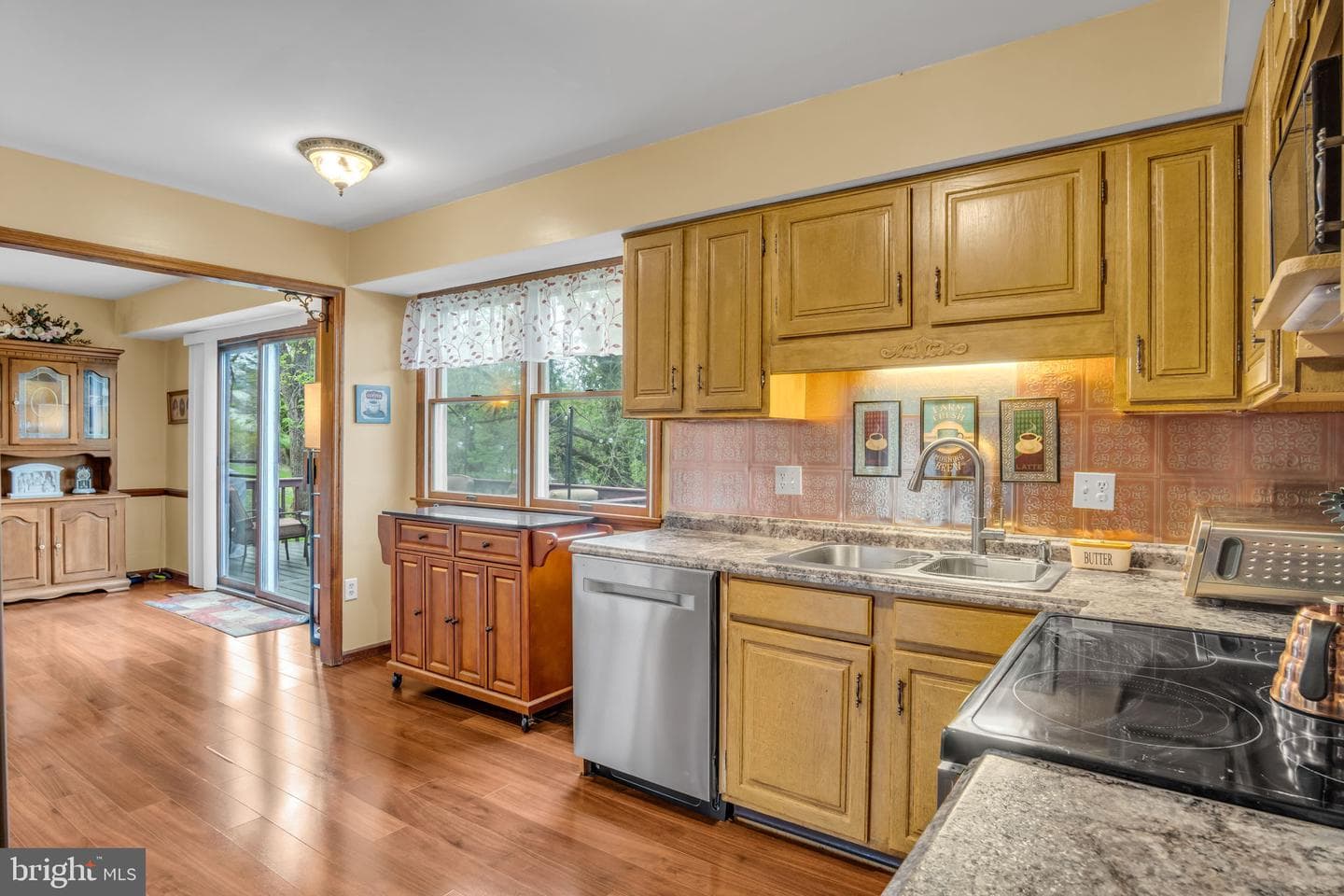 336 Indian Creek Drive photo 9