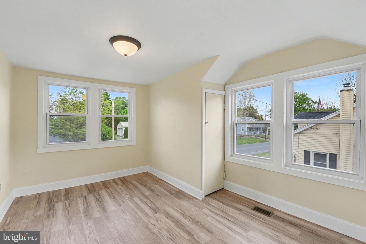 67 Fairfield Street photo 20