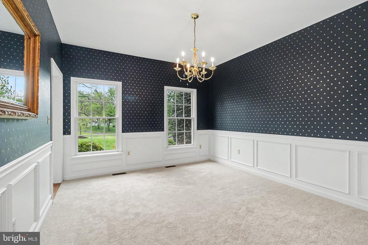 14 Royal Drive photo 12