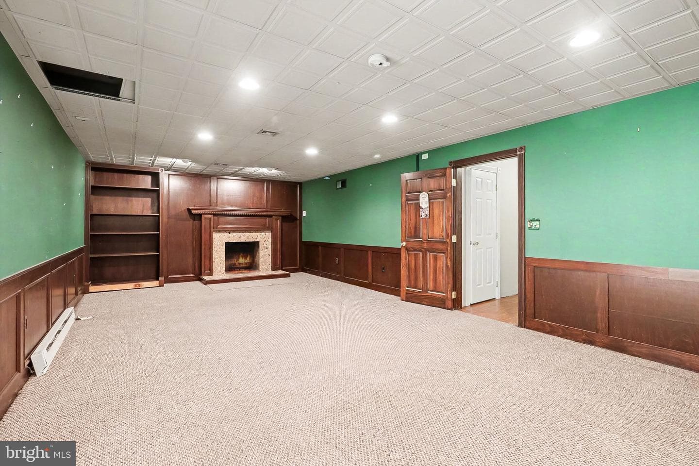 14 Royal Drive photo 34