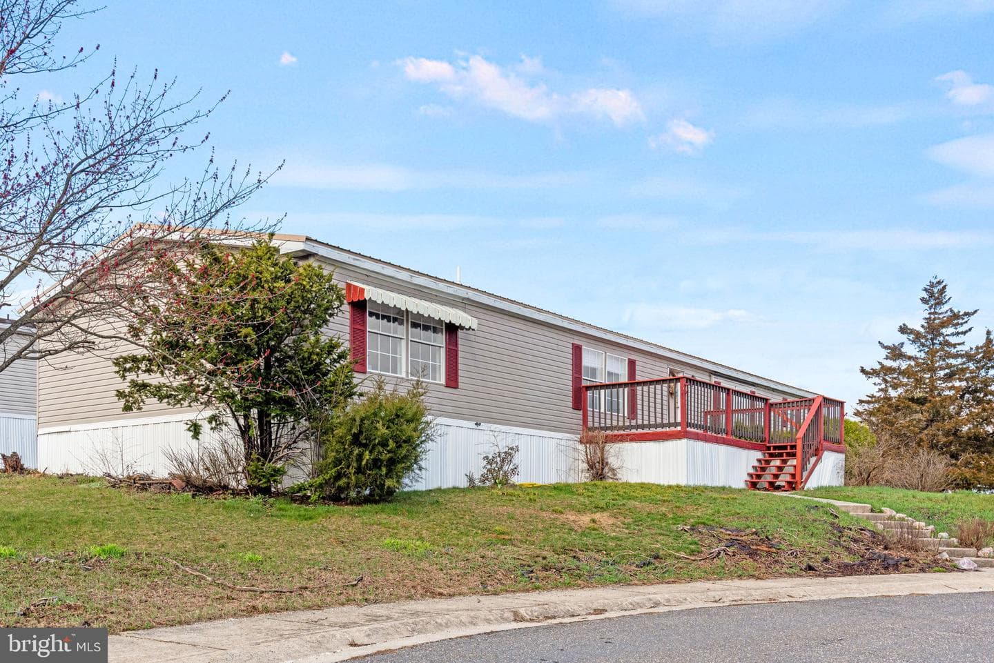 19 N View Dr