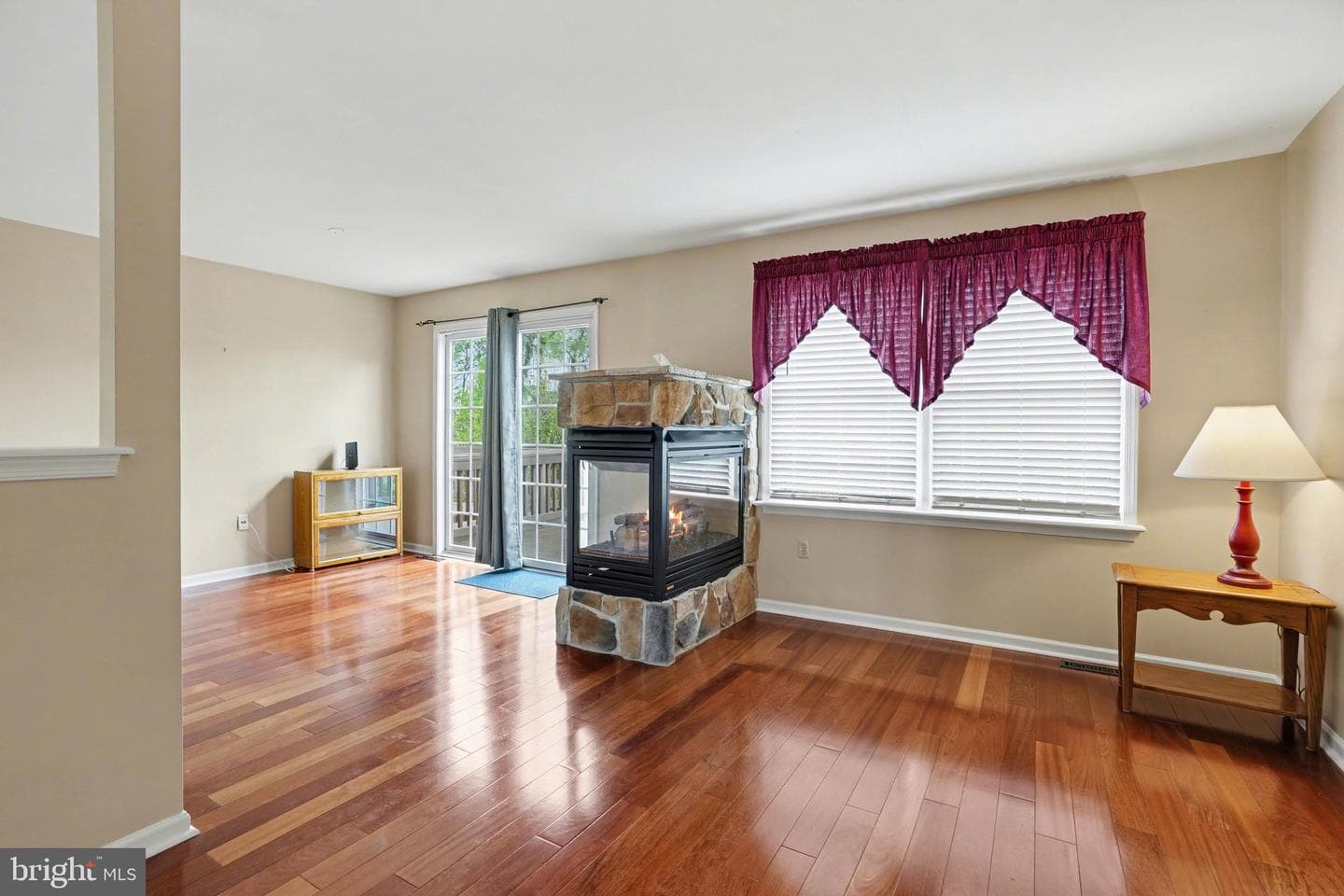 4086 Darius Drive photo 10