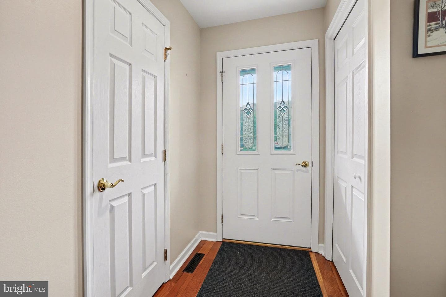 4086 Darius Drive photo 5
