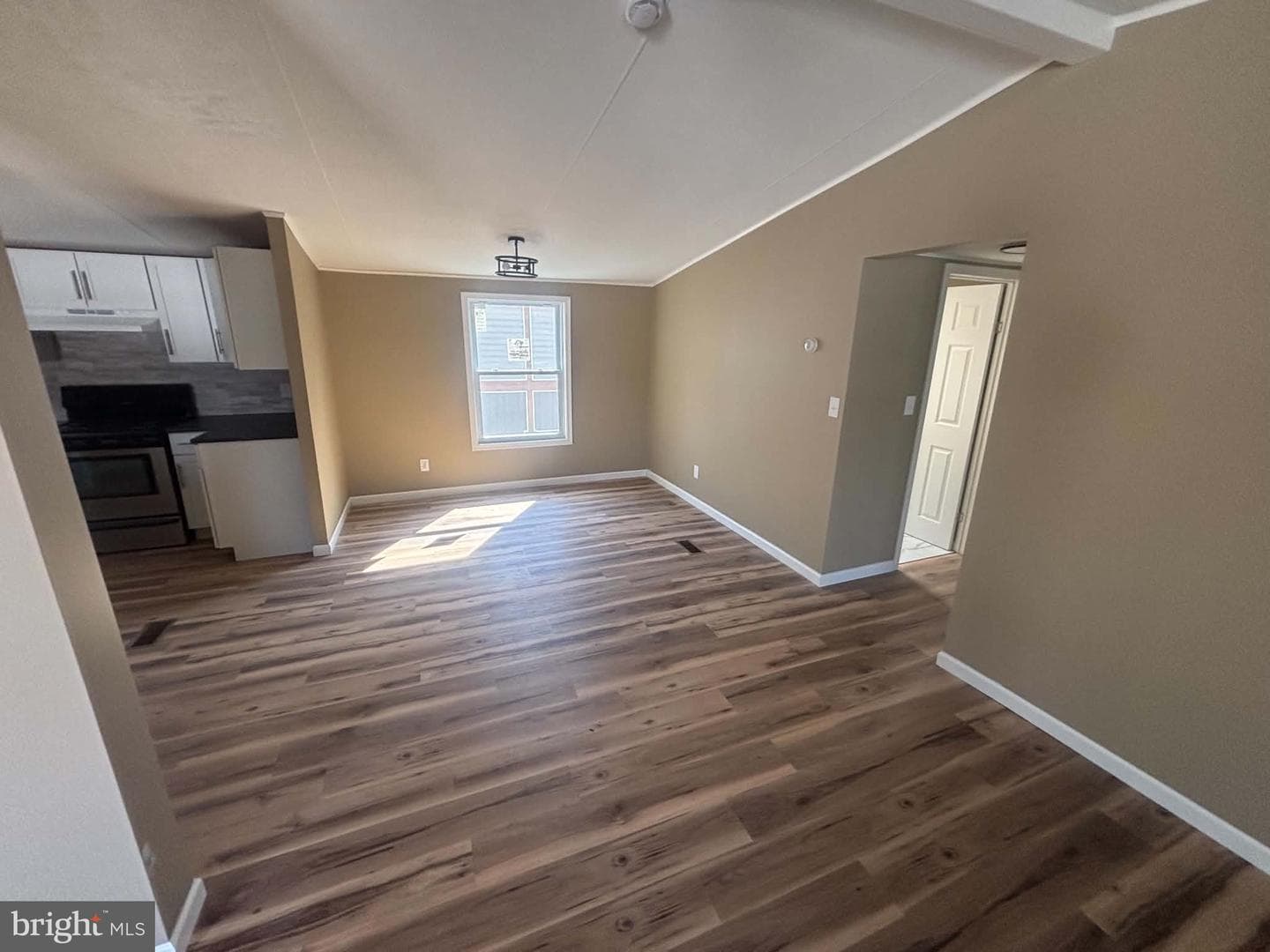 182 Rustic Drive photo 4
