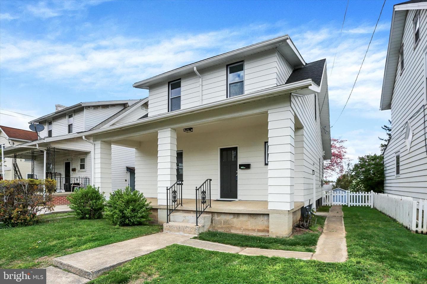 225 S 17th Street photo 3