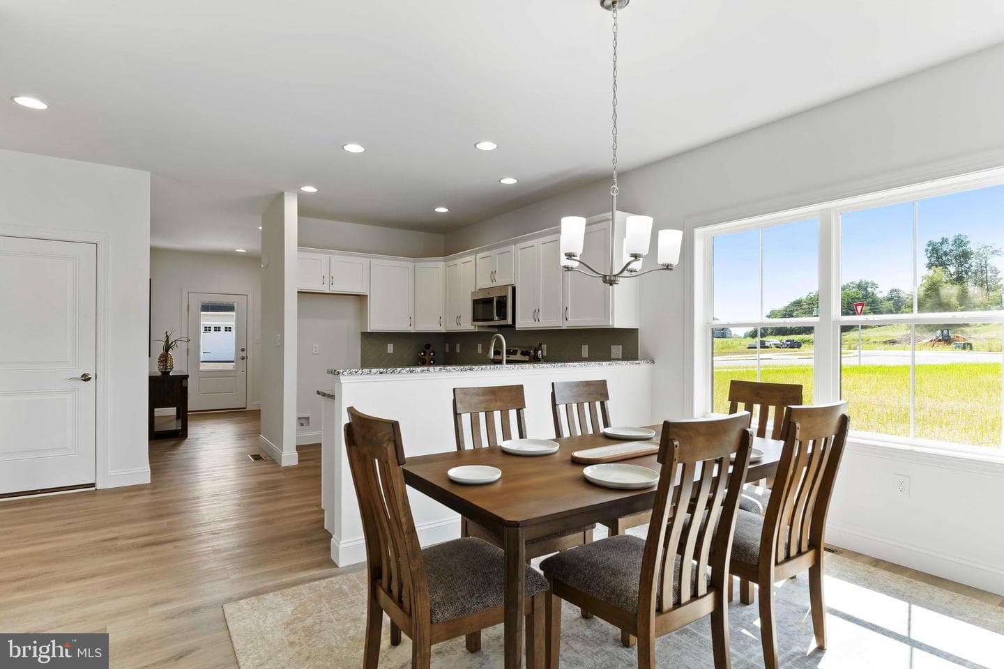 663 Brittany Drive photo 7