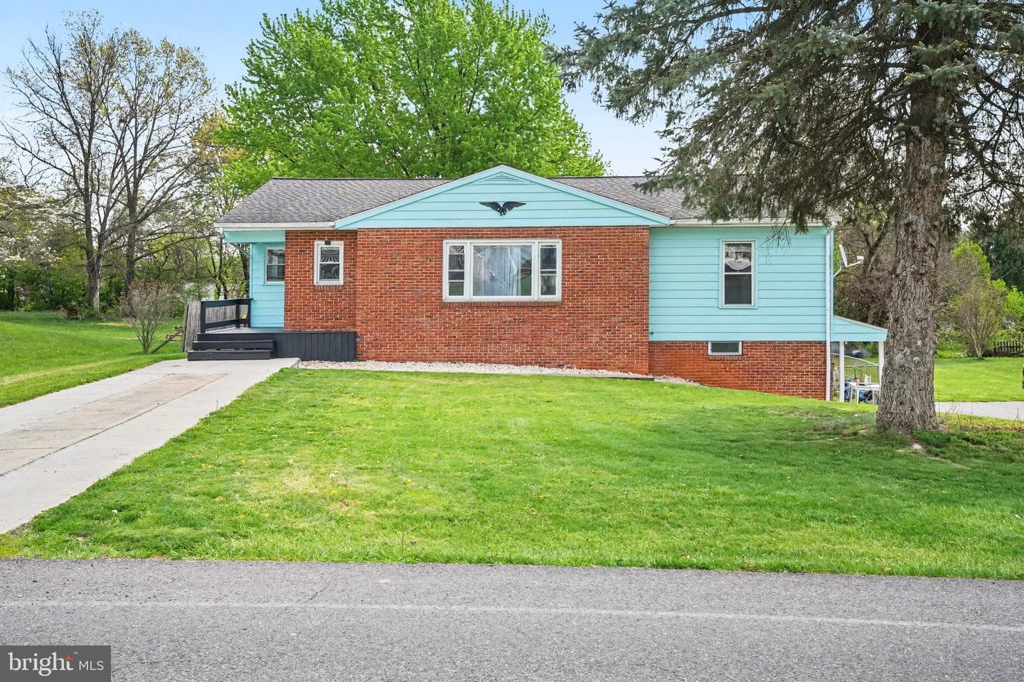 116 Willow Drive, Shippensburg