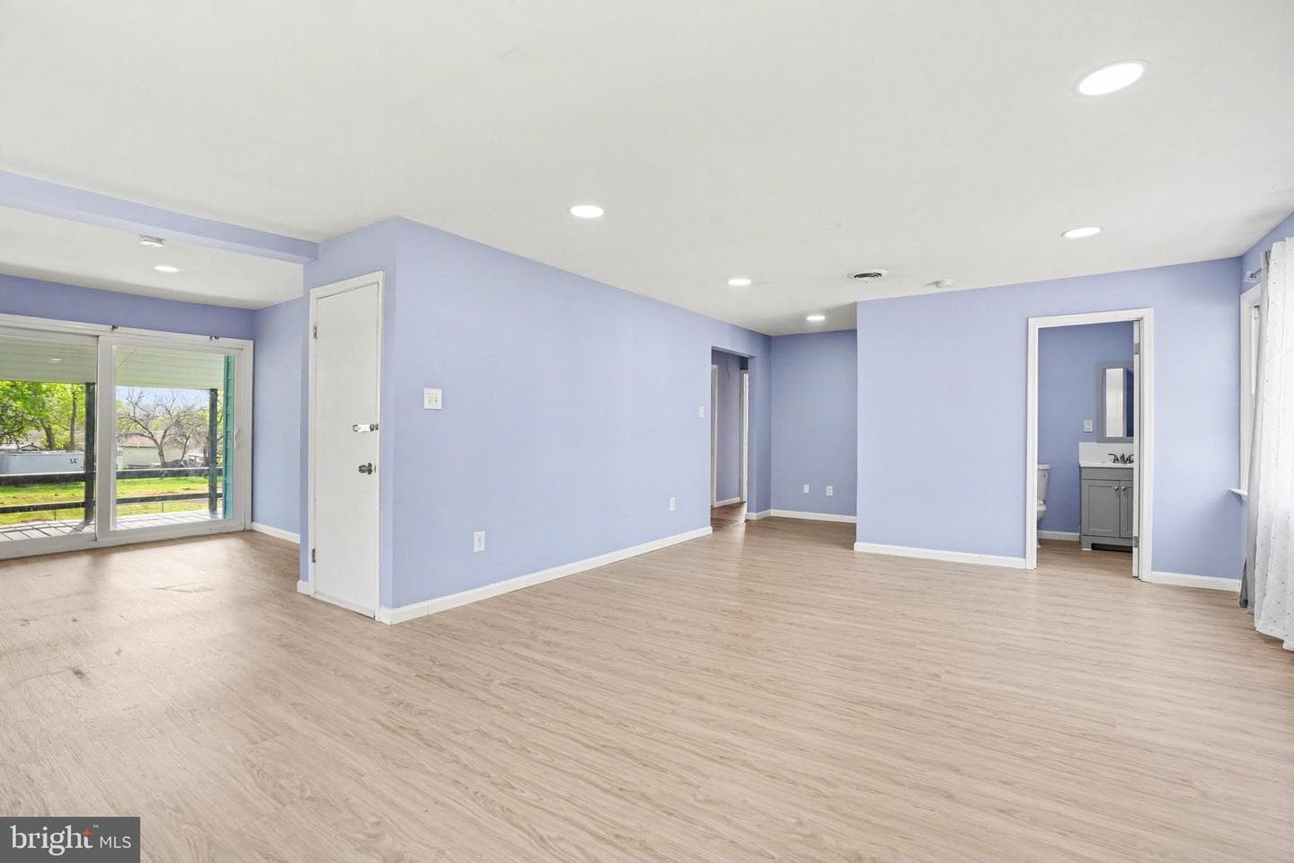 116 Willow Drive photo 9