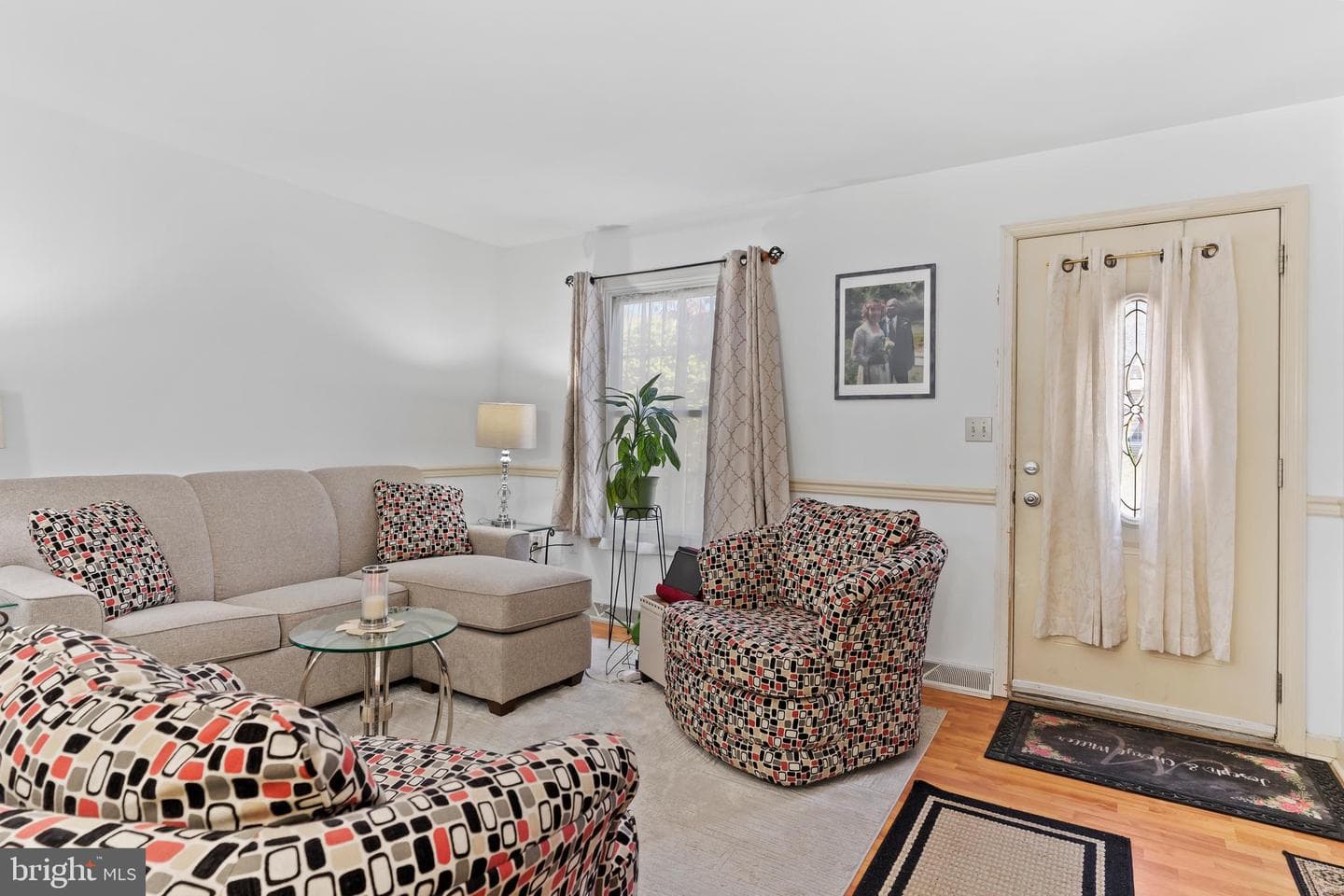 654 Park Ridge Drive photo 2