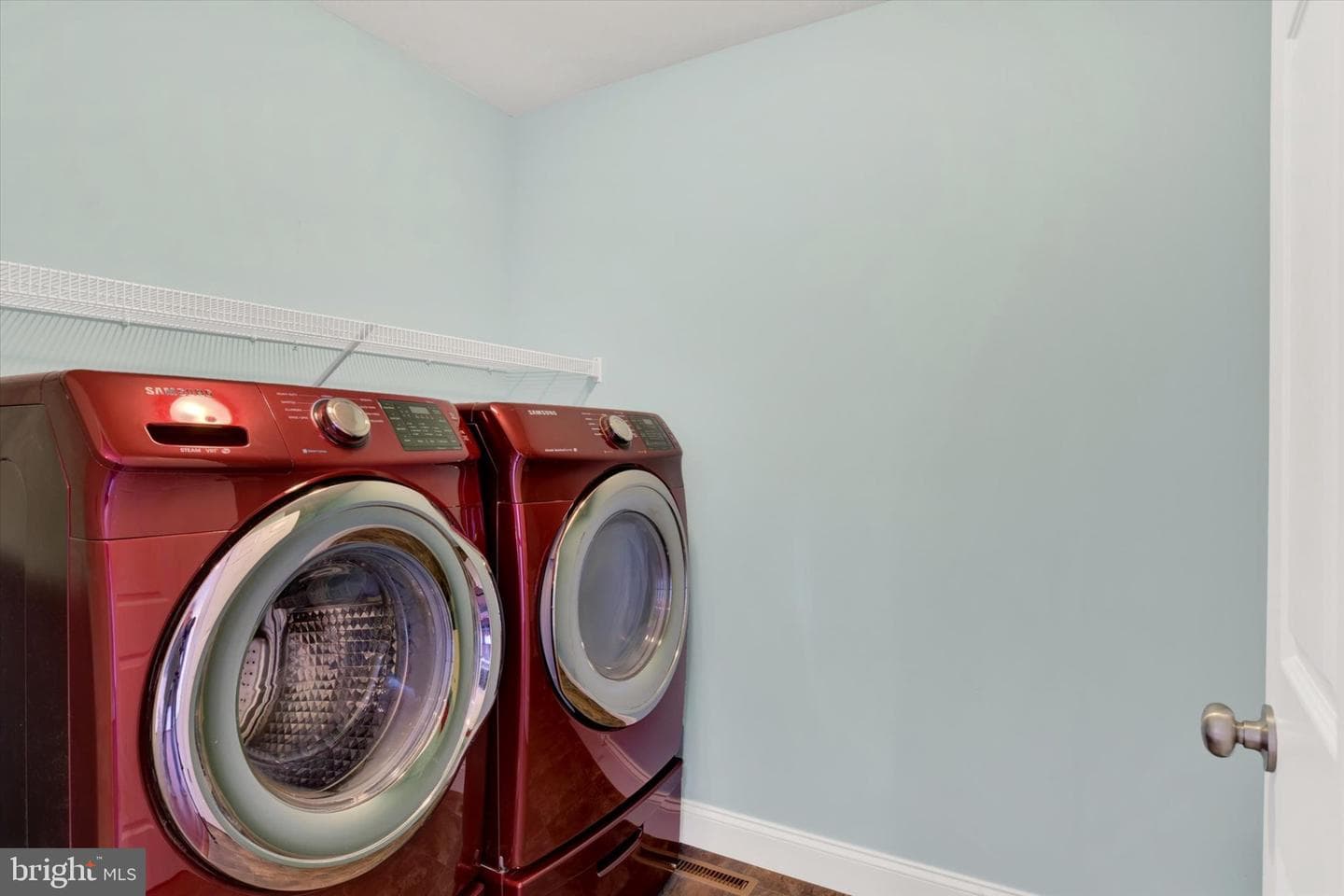 43 Danbury Drive photo 25