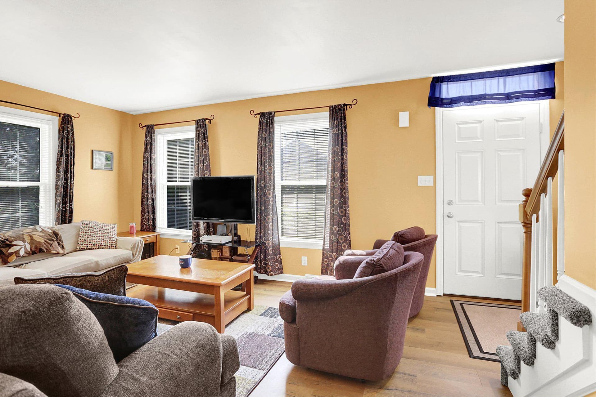 1516 Tussey Court photo 5