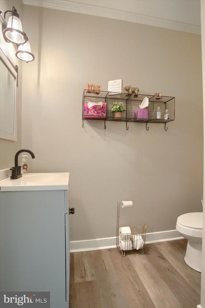 328 E Meadow Drive photo 10