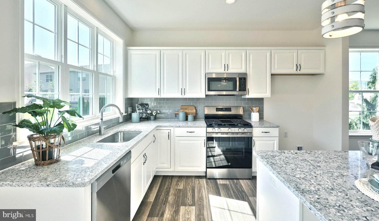 67 Glenn View photo 14