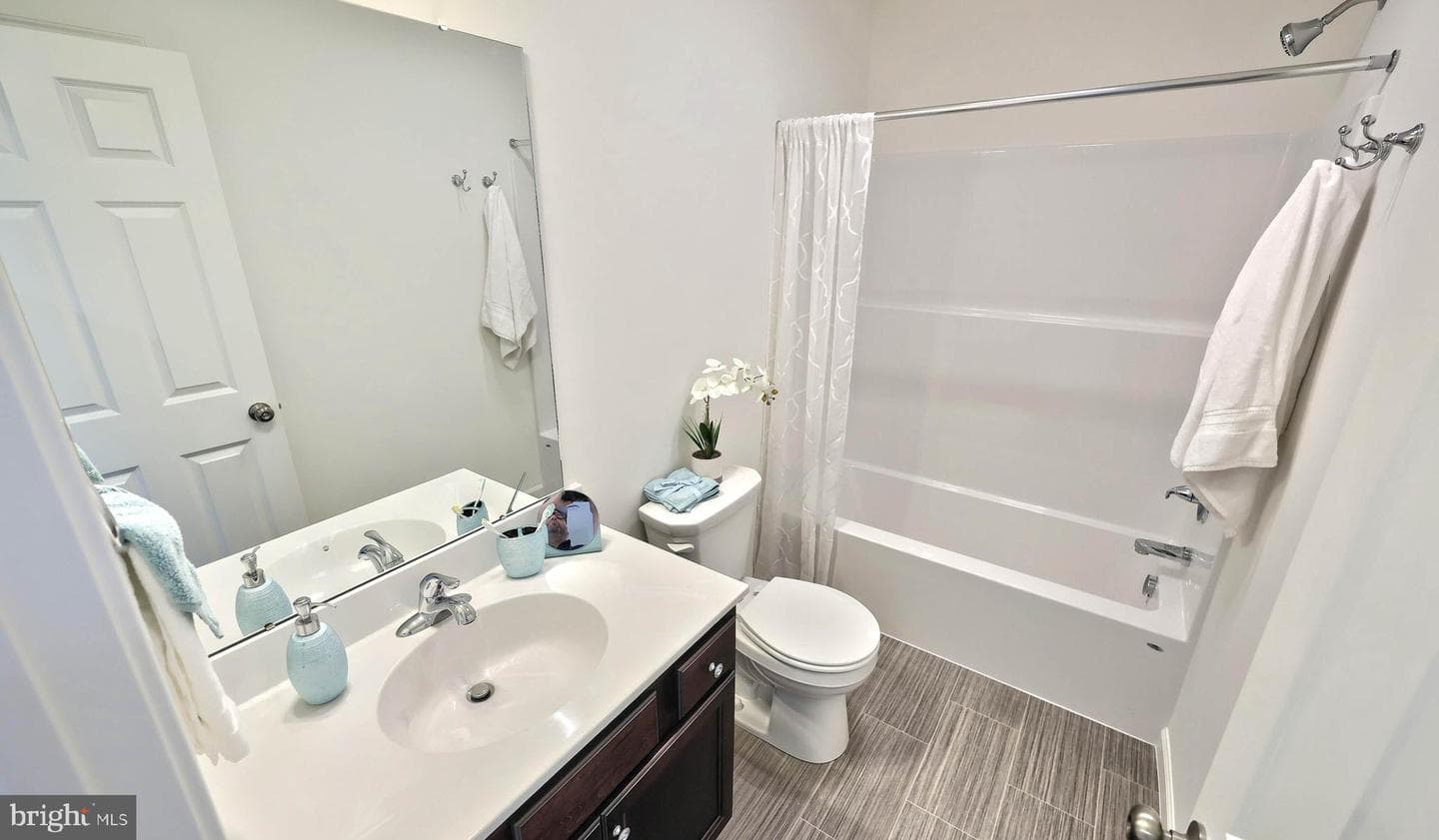 67 Glenn View photo 24