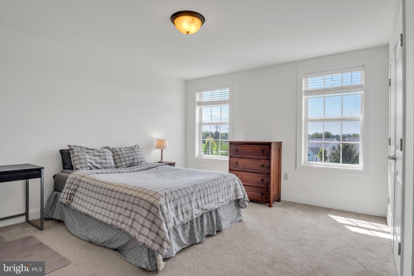 52 Danbury Drive photo 35