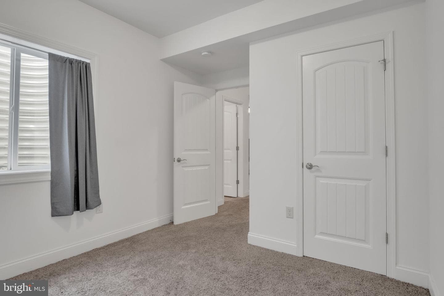 52 Danbury Drive photo 49
